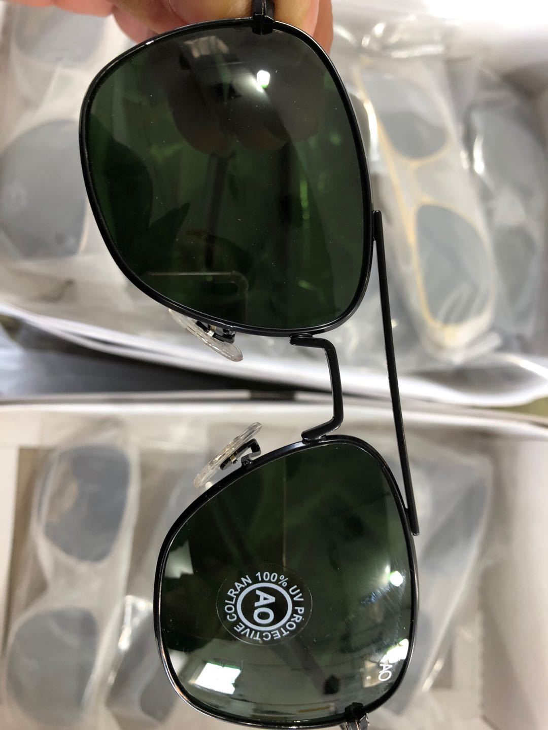 Men's Classic Aviator UV400 Sunglasses