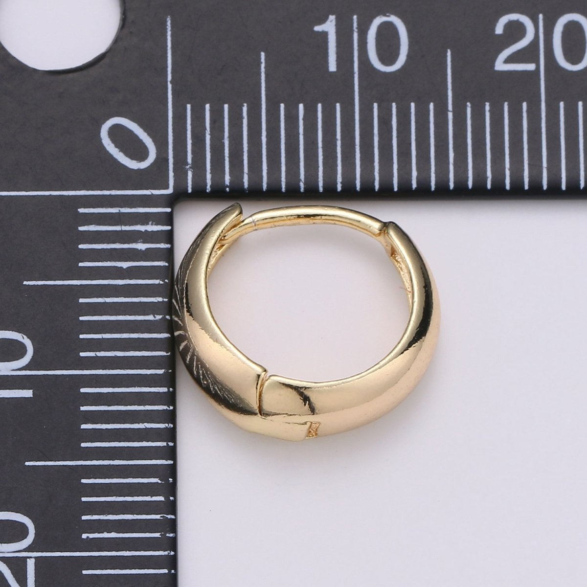 24K Gold-Filled Huggies Hoop Earrings