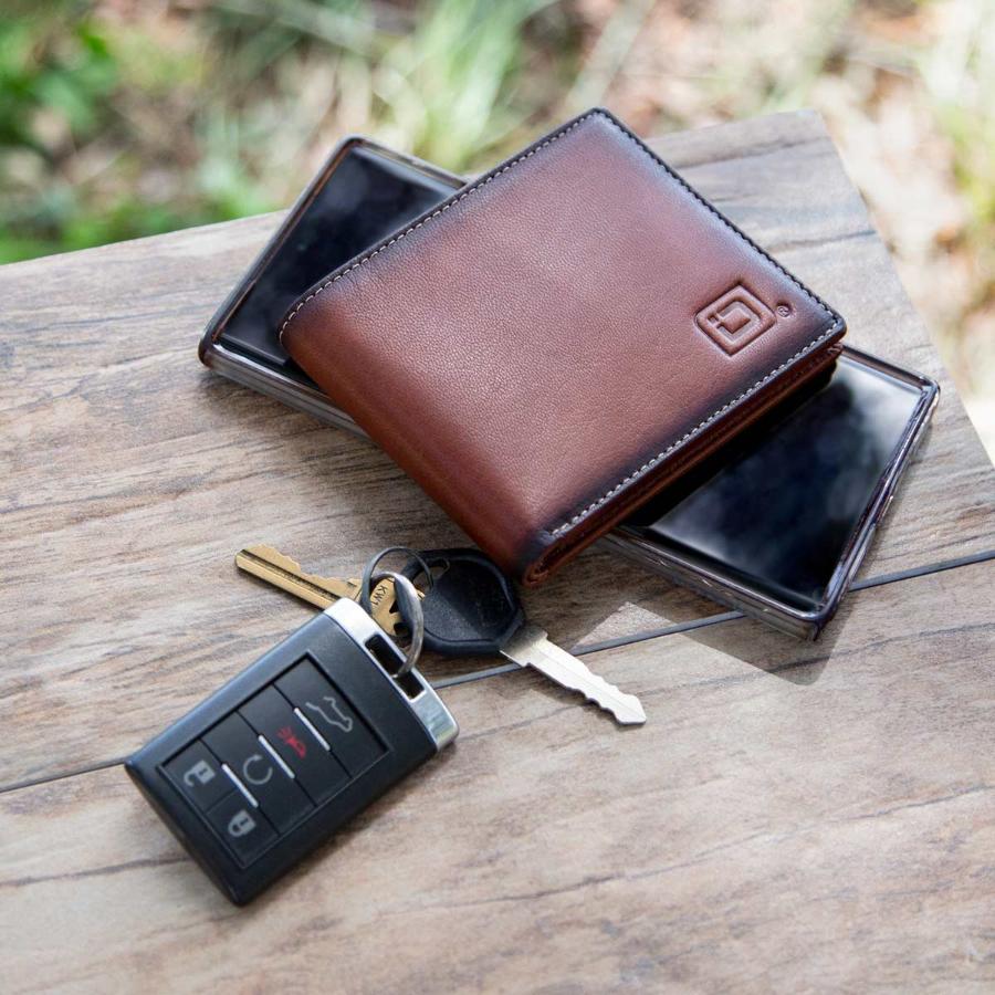 Men's Genuine Leather RFID Bifold wallet with ID Window