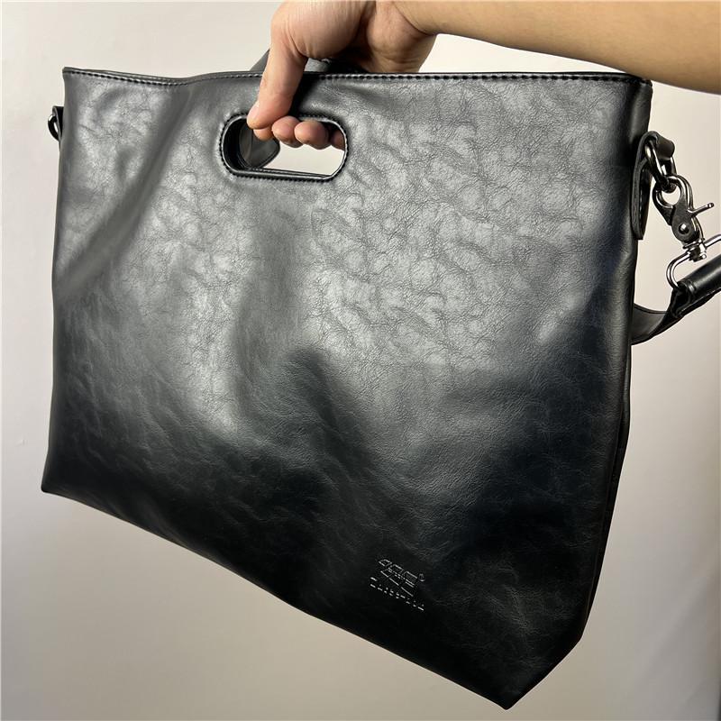 Men's Vintage-Style Shoulder Travel Bag